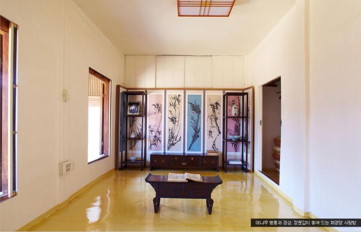 Bukchondaek Bed & Breakfast Andong Bagian luar foto